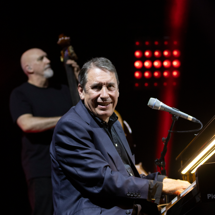 Jools Holland