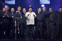 Tony Lakatos & Budapest Big Band © Francis Vernhet