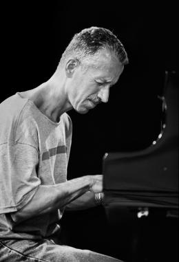 Keith Jarrett (2001) © Francis Vernhet