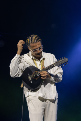 <p>Hamilton De Holanda © Laurent Sabathé</p>
