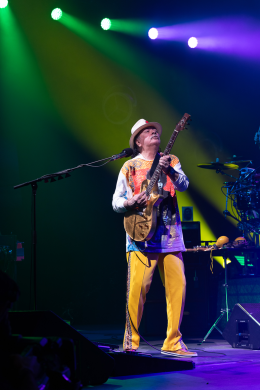 <p>Carlos Santana © Laurent Sabathé</p>

